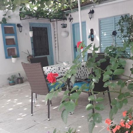 Apartment Hanja Mostar Bagian luar foto