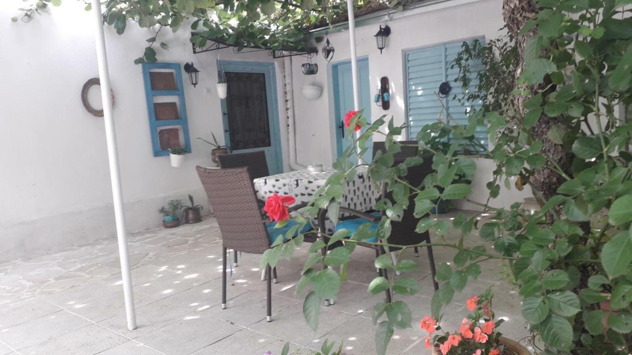 Apartment Hanja Mostar Bagian luar foto